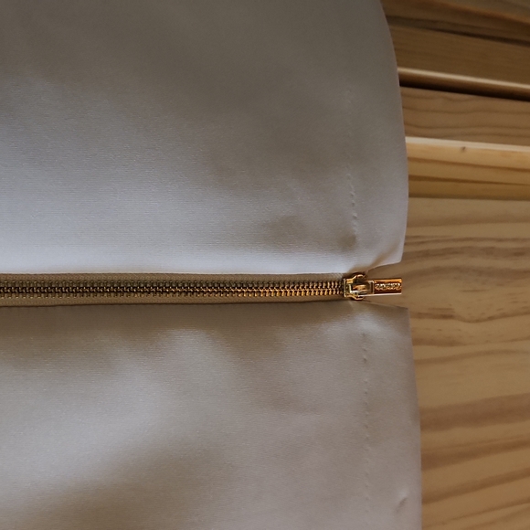 Dress - Picture 3 of 7